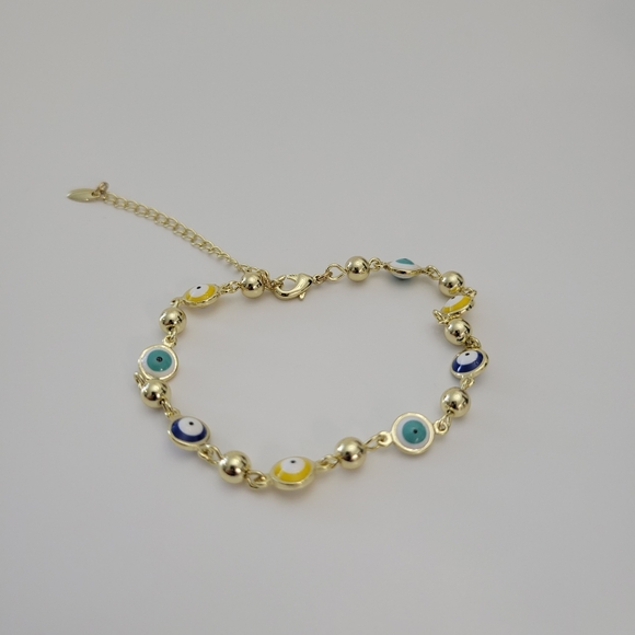 Gold Evil Eyes Bracelet - Picture 4 of 6